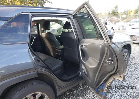 2024 Toyota Rav4 Hybrid Xle Premium from USA, damaged, VIN JTMB6RFV9RD121601